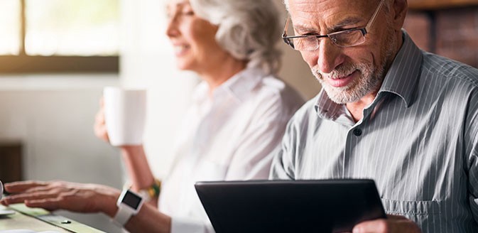 10 Tips For Seniors About Online And Phone Business Transactions